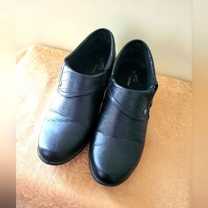 Easy Street black ankle boot  women's 8.5  #2157